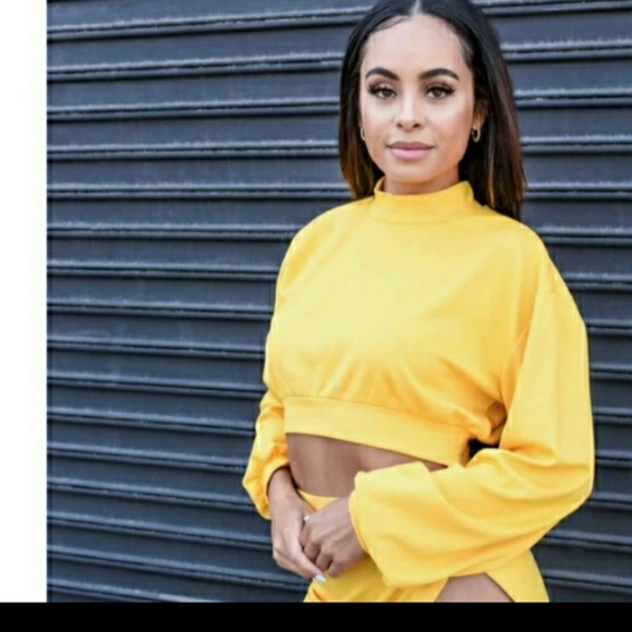 Hi-Split 2 Piece Skirt Set | Various Sizes | Canary Yellow - Picture 2 of 6